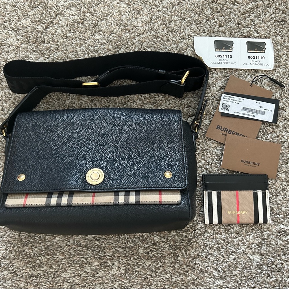 Burberry Note Bag and Card Holder